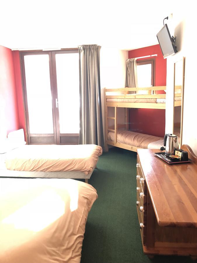 Hotel Les Trappeurs Les Orres Kültér fotó